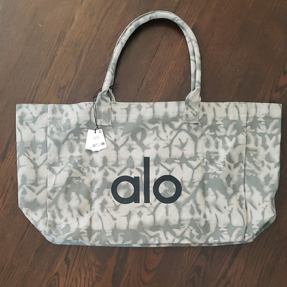 Alo Gray and White Tote Bag